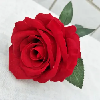 10pcs Simulacije Žamet New Rose Umetne Rože Domov Dekoracijo Poročni Venec Svile Cvetja za Obdelujete Rose Cvet Šopek
