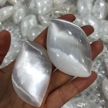 7 cm Visoko-kakovostno naravno bela selenit opal igrati z polirani sadra Diamond igrajo gemstone zdravljenje sadra