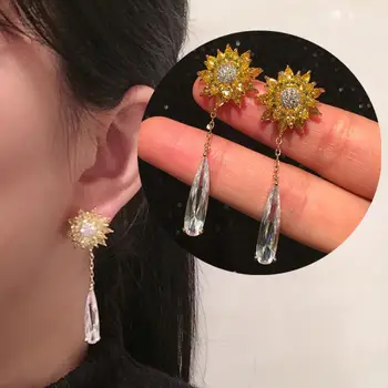 HOYON Nov Cvet Srebrni Uhani Nastavite s Cirkon Sončnično Stud Uhani Luksuzni Rumena Diamond slog Uhani za Ženske