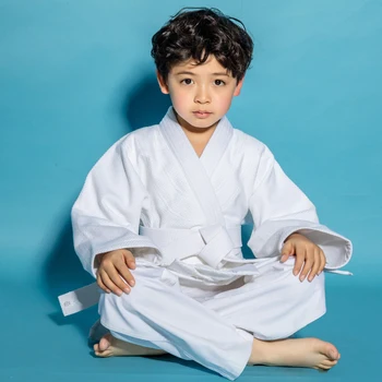 Judo oblačila zgosti standard za moške in ženske bombaž judo oblačila novice otrok, odraslih, modre in bele konkurence oblačila