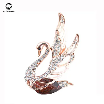 Korejska različica swan krila Temperament kristalno broška Darilo za prijatelje Moda zlitine nakit Ženske nositi corsage 058