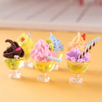 Mini Ice Cream Zabavno Žive Barve Kompaktna Igra Miniaturnega Hrano, Sladoled za 1/12 Lutka Lutke sladoled Sladoled Igrača